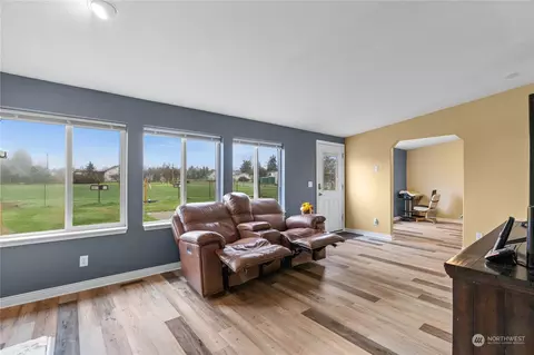 901 W Hendrickson Rd, Sequim, WA 98382 photo 22