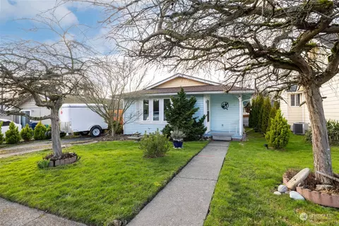 421 S 11th St, Mount Vernon, WA 98274