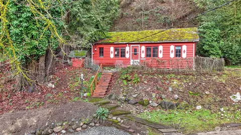 22530 Dorre Don Way SE, Maple Valley, WA 98038