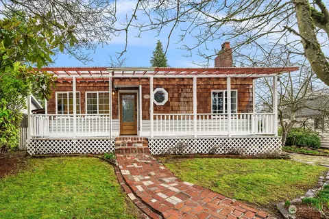 15262 6th Ave NE, Shoreline, WA 98155