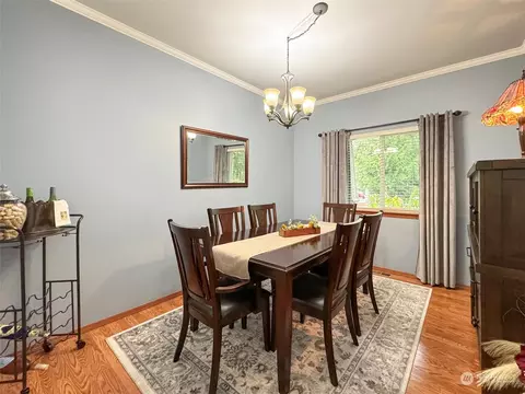 Dining - 121 Doe Pl, Sequim, WA 98382 photo 1 of 3