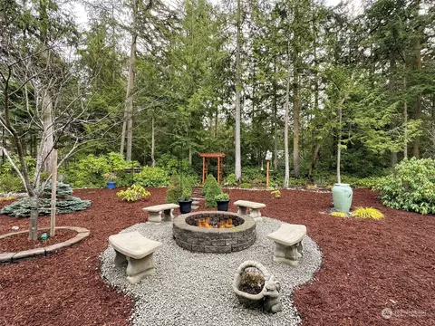 Exterior - 121 Doe Pl, Sequim, WA 98382 photo 8 of 13