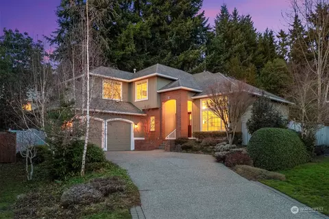 11842 SE 62nd St, Bellevue, WA 98006