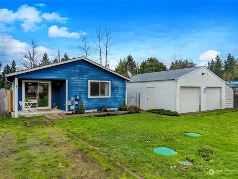 8525 SE Pepperidge Ln, Yelm, WA 98597