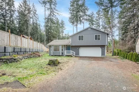 17531 Loop Ln SE, Yelm, WA 98597