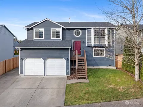 8409 5th Pl SE, Lake Stevens, WA 98258