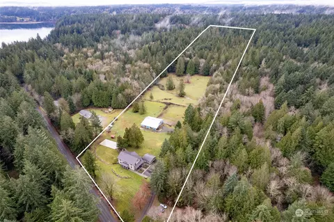 12923 Thomas Rd NW, Gig Harbor, WA 98329