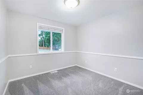 2724 94th Pl SE, Everett, WA 98208 photo 13