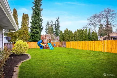 2724 94th Pl SE, Everett, WA 98208 photo 16