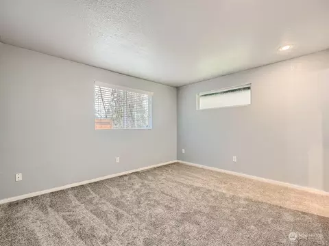 Bedroom - 16621 6th Ave SE, Bothell, WA 98012 photo 5 of 6