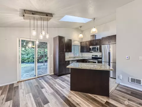 Kitchen - 16621 6th Ave SE, Bothell, WA 98012 photo 1 of 3