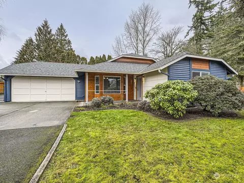 Exterior - 16621 6th Ave SE, Bothell, WA 98012 photo 2 of 11