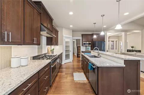 785 Voss St, Enumclaw, WA 98022 photo 11