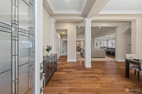 785 Voss St, Enumclaw, WA 98022 photo 4