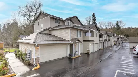 14335 Simonds Rd NE #A101, Kirkland, WA 98034