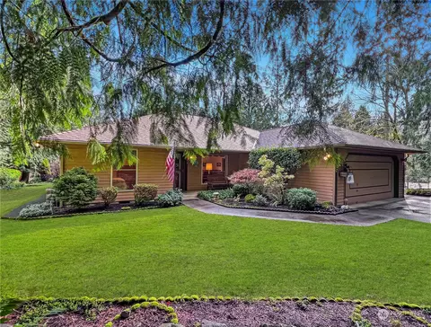 21726 210th Ave SE, Maple Valley, WA 98038