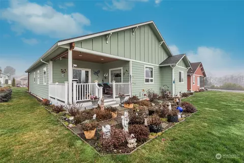Exterior - 20 Pear Ct, Sequim, WA 98382 photo 9 of 12