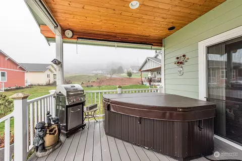 Exterior - 20 Pear Ct, Sequim, WA 98382 photo 6 of 12