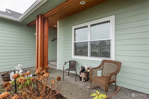 Exterior - 20 Pear Ct, Sequim, WA 98382 photo 8 of 12