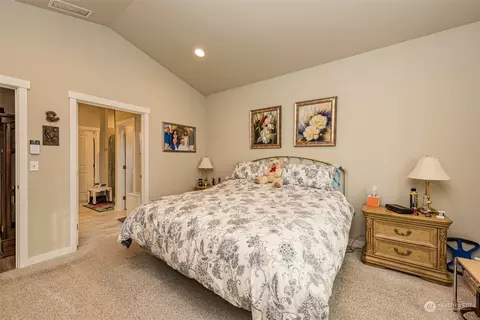 Bedroom - 20 Pear Ct, Sequim, WA 98382 photo 1 of 3