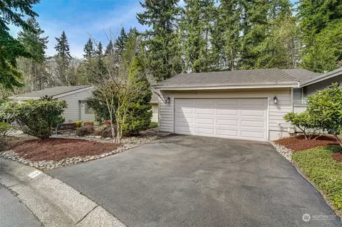 15800 Village Green Dr #7, Mill Creek, WA 98012