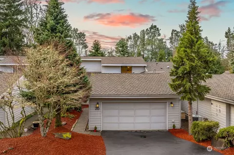 15800 Village Green Dr #35, Mill Creek, WA 98012