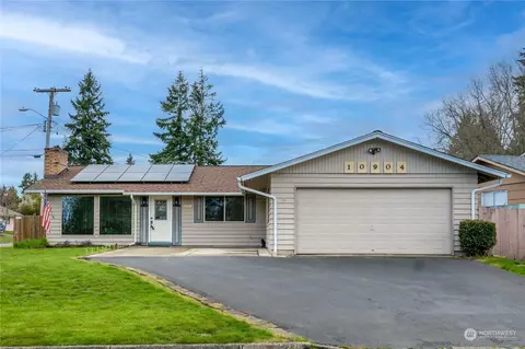 10904 SE 236th St, Kent, WA 98031