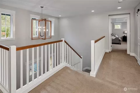 11036 E Riverside Dr, Bothell, WA 98011 photo 17