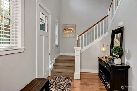 11036 E Riverside Dr, Bothell, WA 98011 photo 3