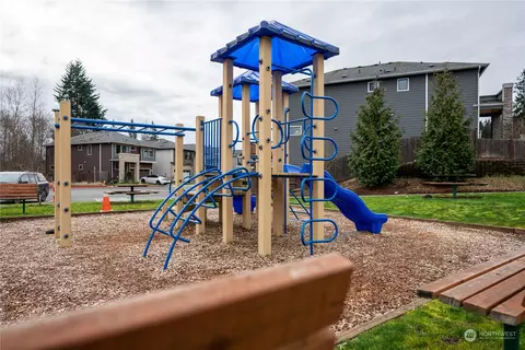 Exterior - 20531 2nd Dr SE, Bothell, WA 98012 photo 2 of 5