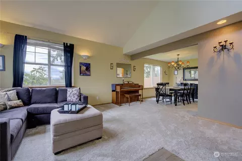 Living - 20531 2nd Dr SE, Bothell, WA 98012 photo 1 of 3