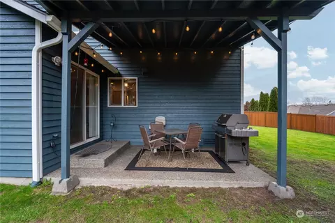 Exterior - 20531 2nd Dr SE, Bothell, WA 98012 photo 3 of 5