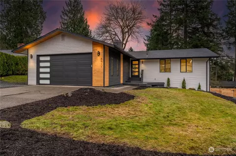 6511 SE 4th Pl, Renton, WA 98059