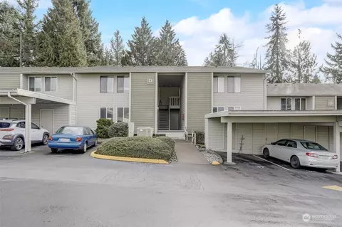 14401 SE Petrovitsky Rd #D204, Renton, WA 98058