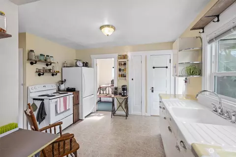 1621 Baker Ave, Everett, WA 98201 photo 4