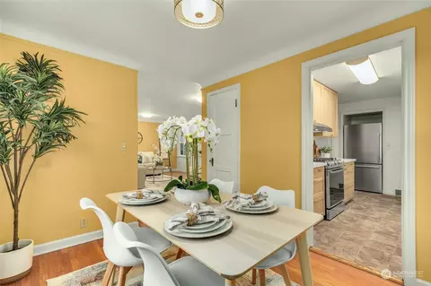 Dining - 1317 N 79th St, Seattle, WA 98103 photo 2 of 2