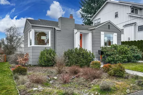 1317 N 79th St, Seattle, WA 98103