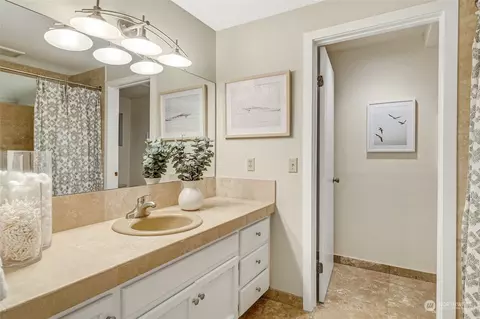 1810 25th Ave E, Seattle, WA 98112 photo 20