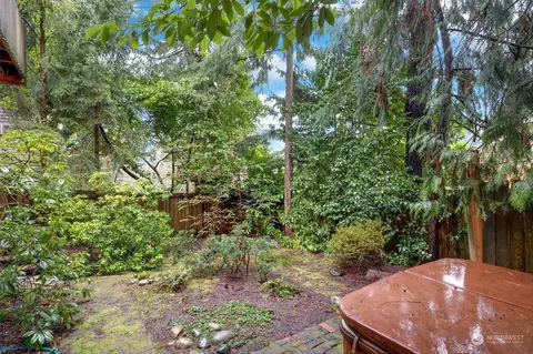 1810 25th Ave E, Seattle, WA 98112 photo 24