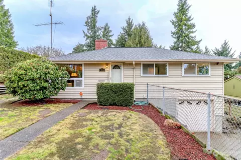 316 S 193rd St, Des Moines, WA 98148