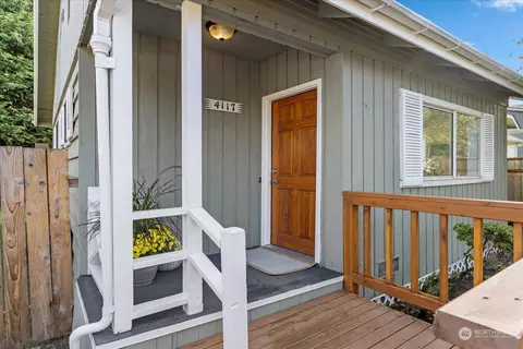 4117 Grand Ave, Everett, WA 98203 photo 2