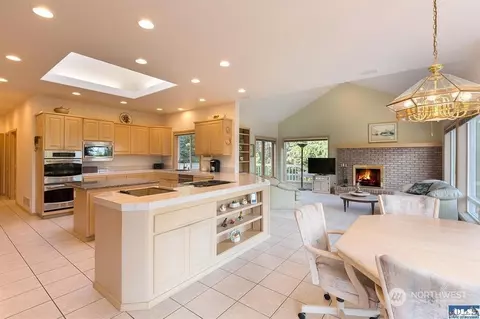 Kitchen - 485 Doe Run Rd, Sequim, WA 98382 photo 4 of 6