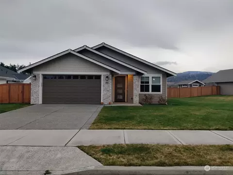 480 Broadmoor St, Sequim, WA 98382