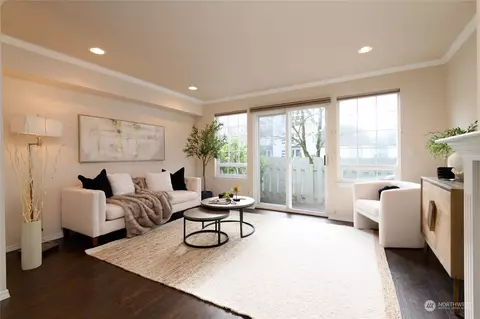 440 E Sunset Way #2, Issaquah, WA 98027