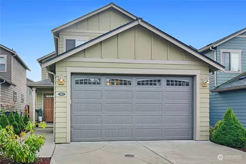 382 NE Hazelberry Ct, Poulsbo, WA 98370