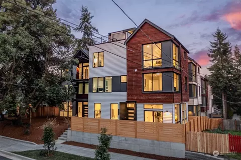10042 A Stone Ave N, Seattle, WA 98133