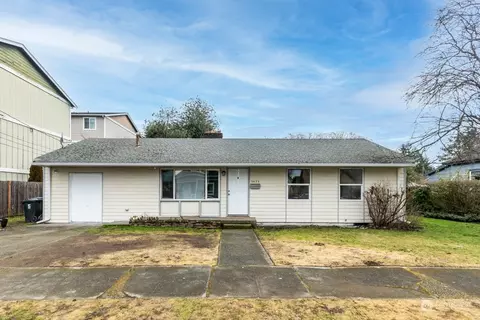 5623 S Lawrence St, Tacoma, WA 98409