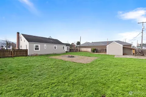 254 W Cedar St, Sequim, WA 98382 photo 32