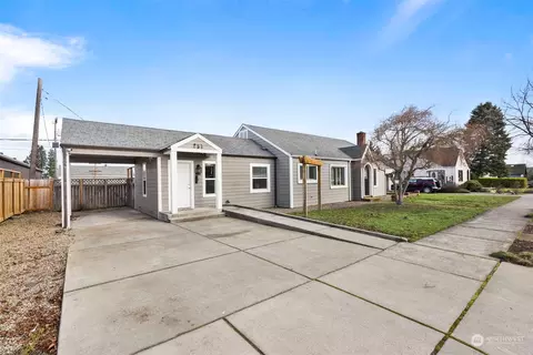 254 W Cedar St, Sequim, WA 98382 photo 2
