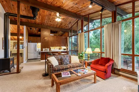 Living - 323 Dungeness Mdws, Sequim, WA 98382 photo 1 of 4